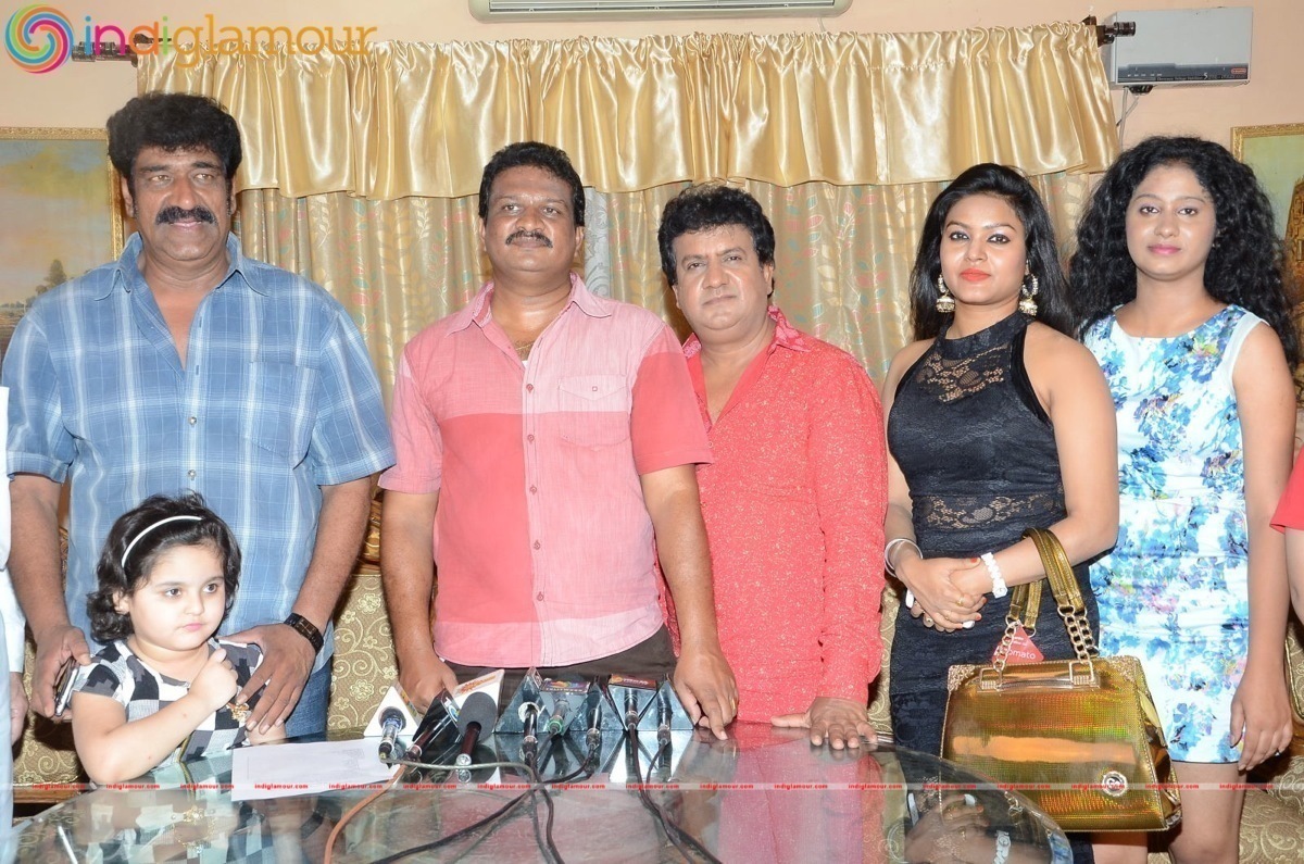 Golmal Gullu Movie Pressmeet Event hd photo