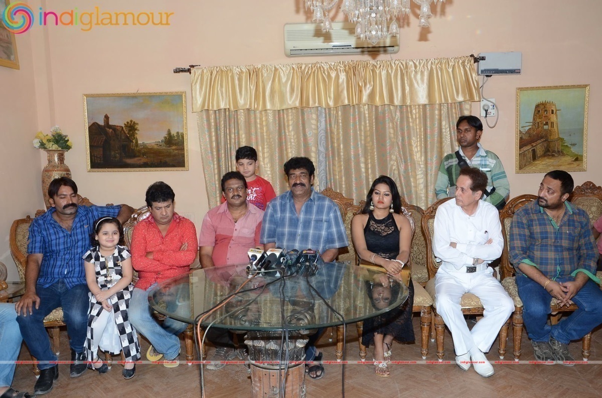 Golmal Gullu Movie Pressmeet Event hd photo