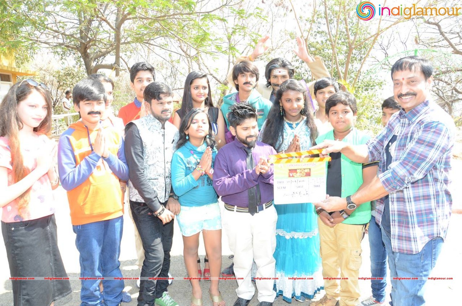 Antha Vichithram Movie Launch Event hd photo