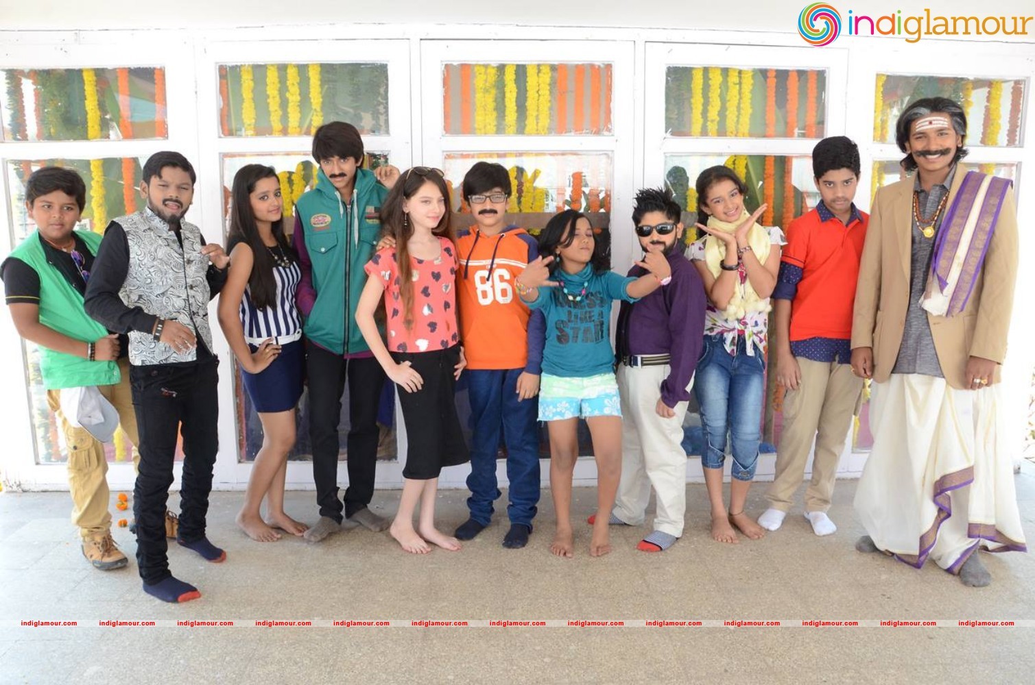Antha Vichithram Movie Launch Event hd photo