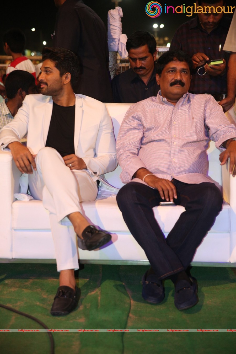 Sarrainodu Pre release Grand Function At Vizag Event hd photo