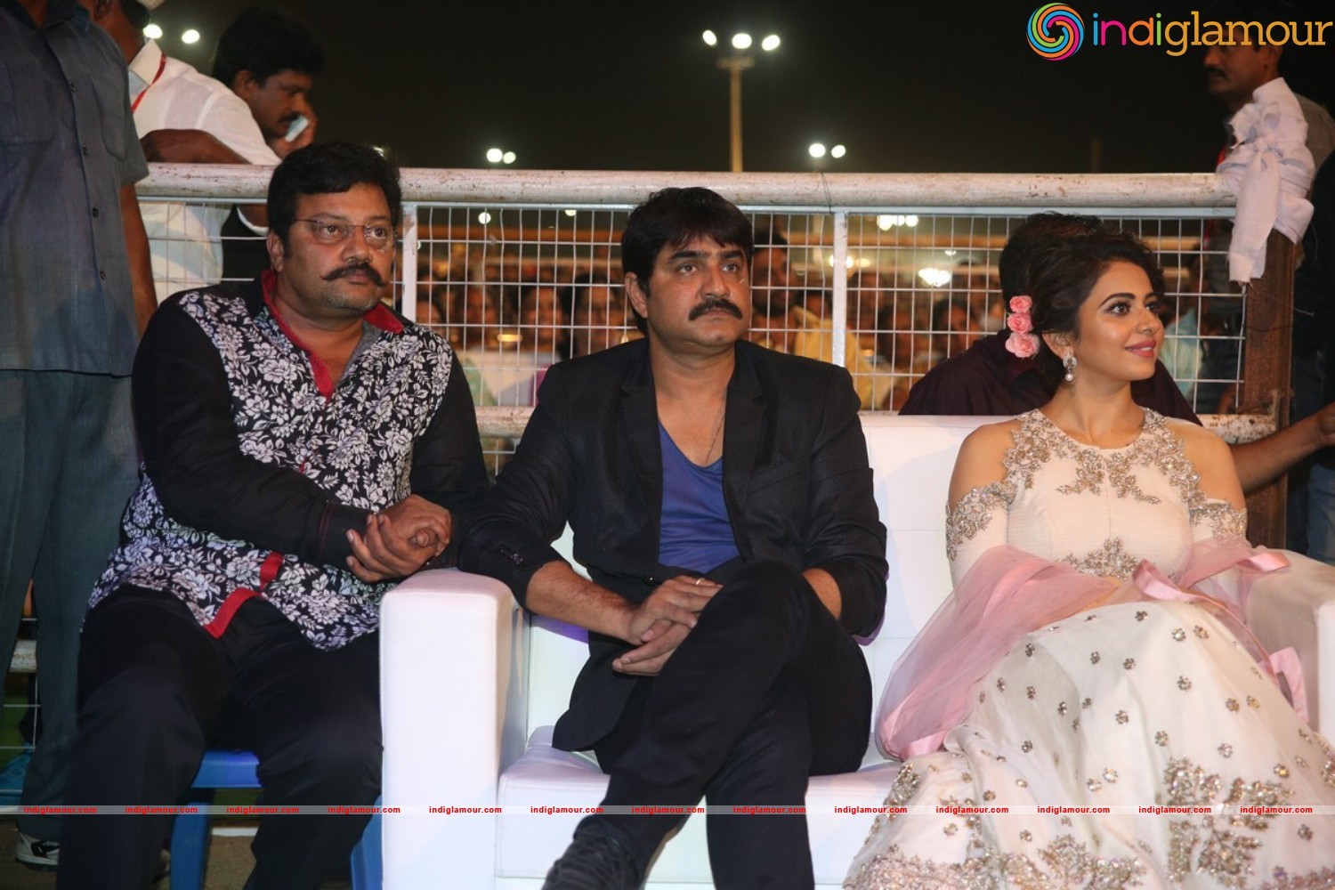 Sarrainodu Pre release Grand Function At Vizag Event hd photo
