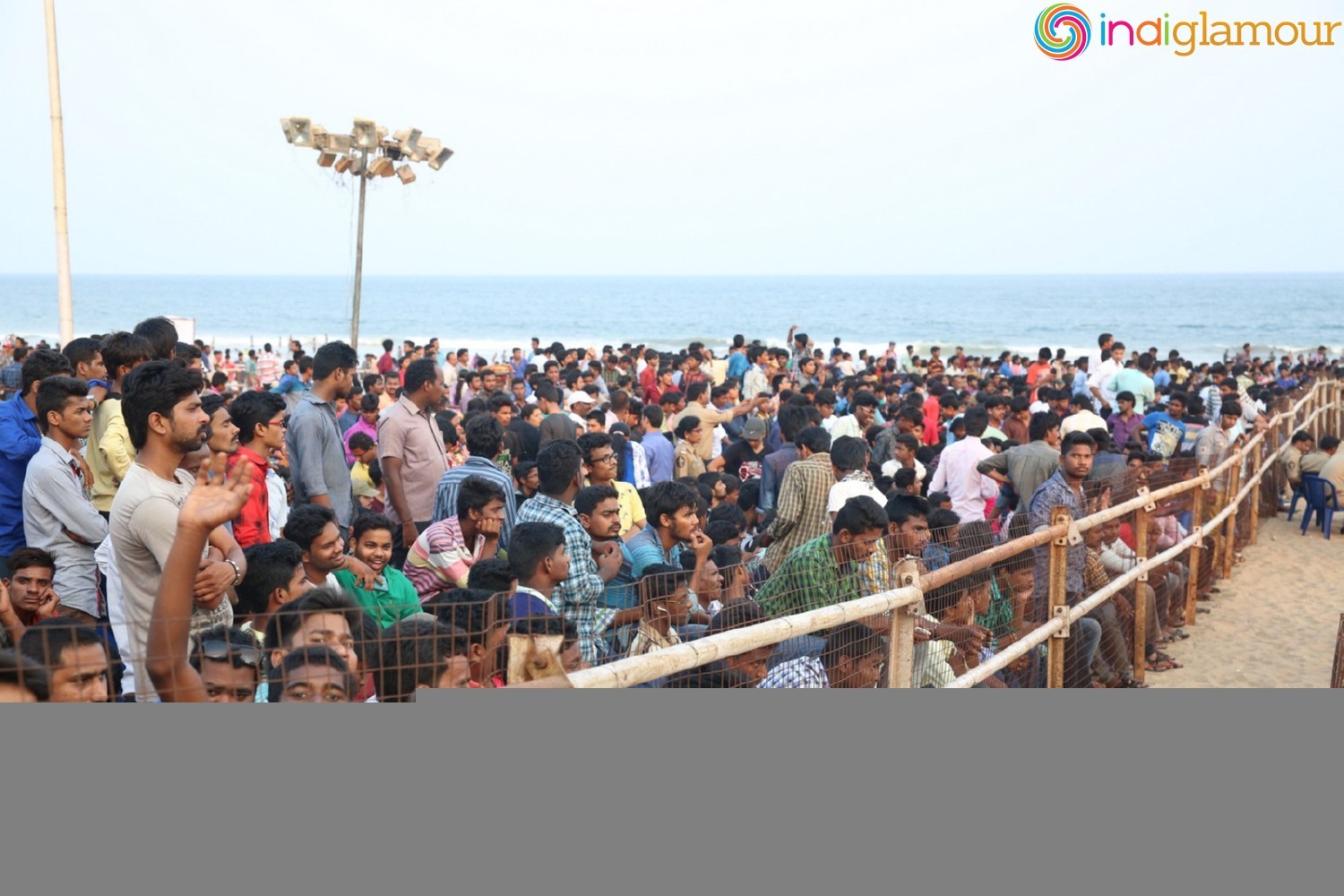 Sarrainodu Pre release Grand Function At Vizag Event hd photo