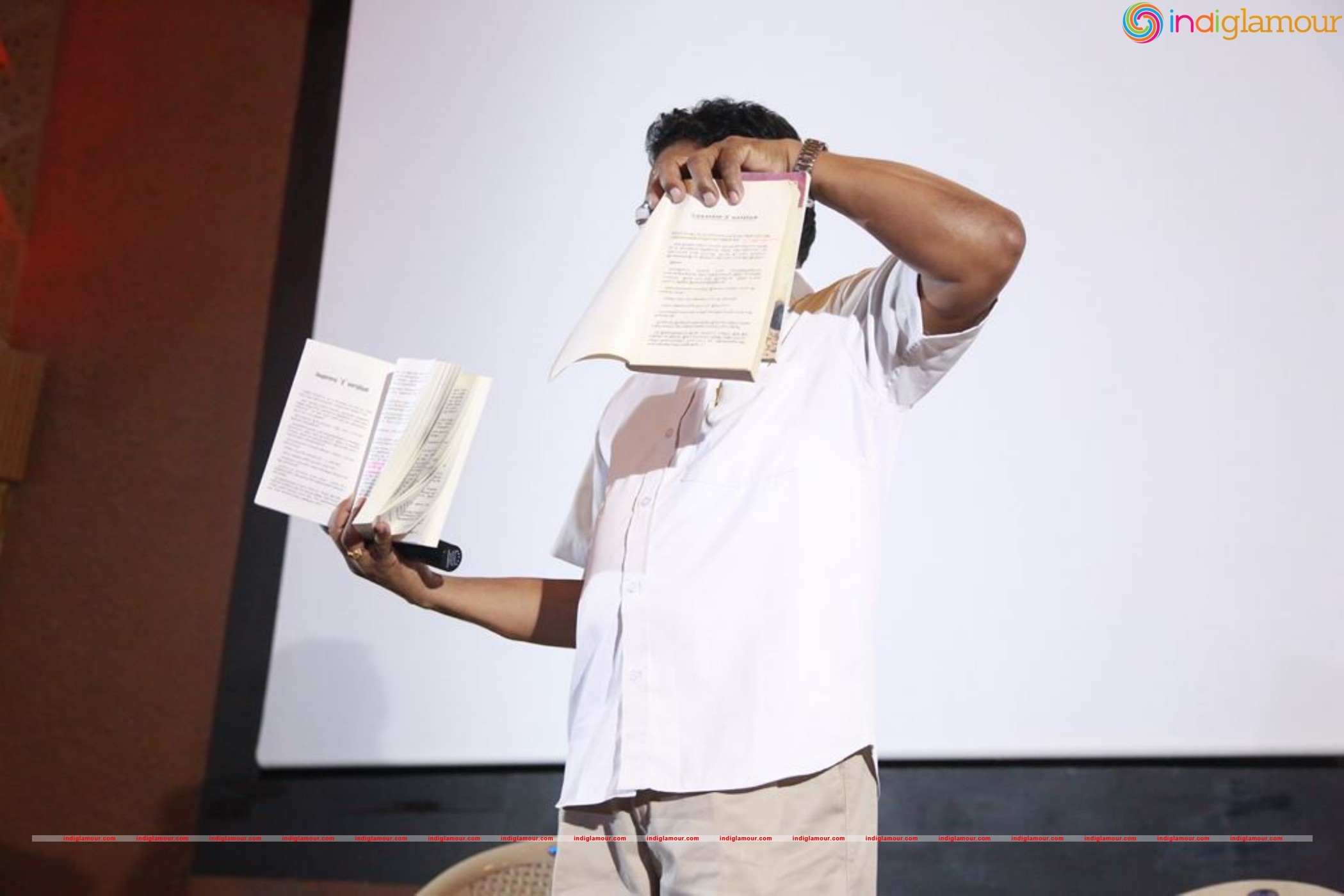 Writer And Director Rathna Kumar Pressmeet Event hd photo