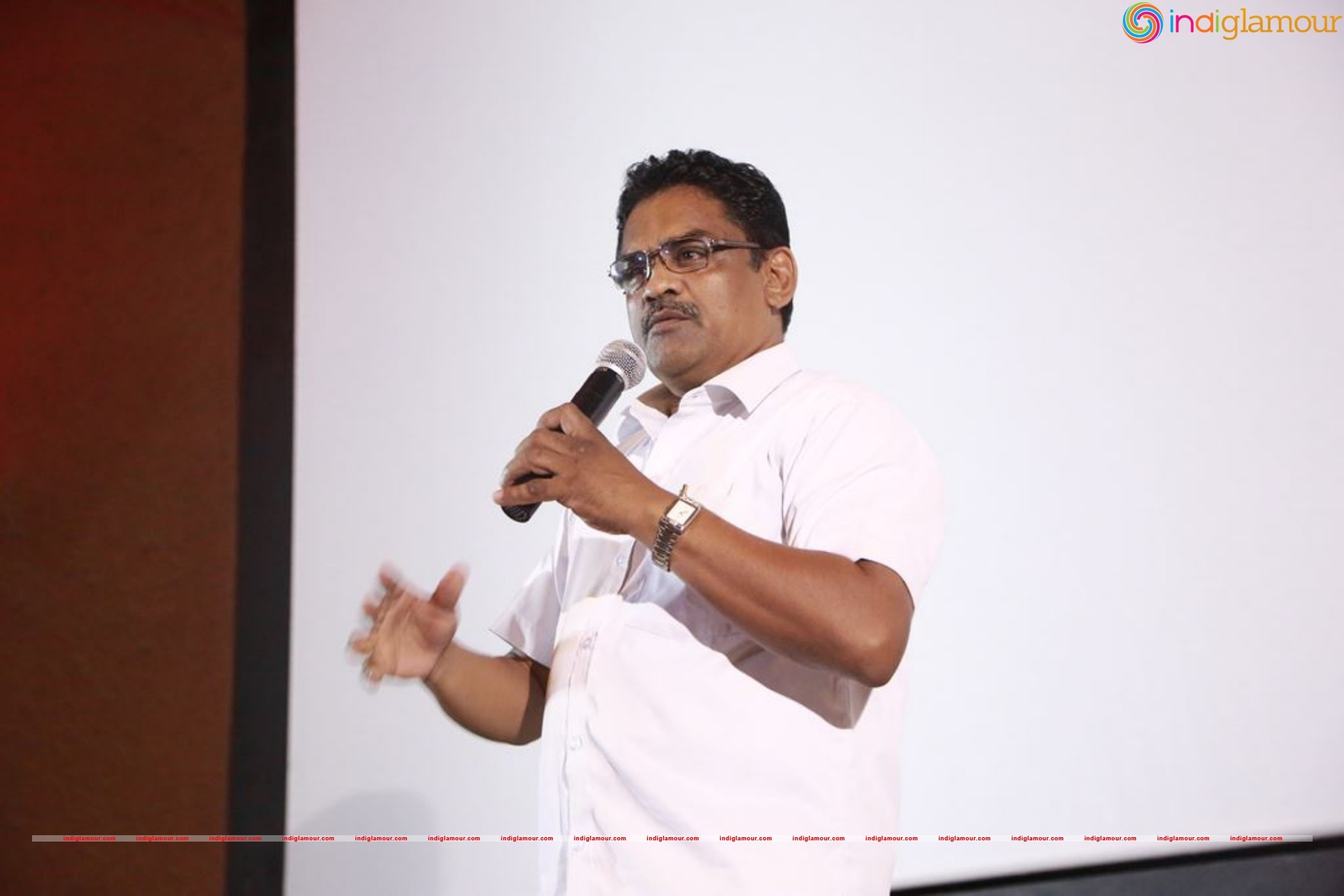 Writer And Director Rathna Kumar Pressmeet Event hd photo