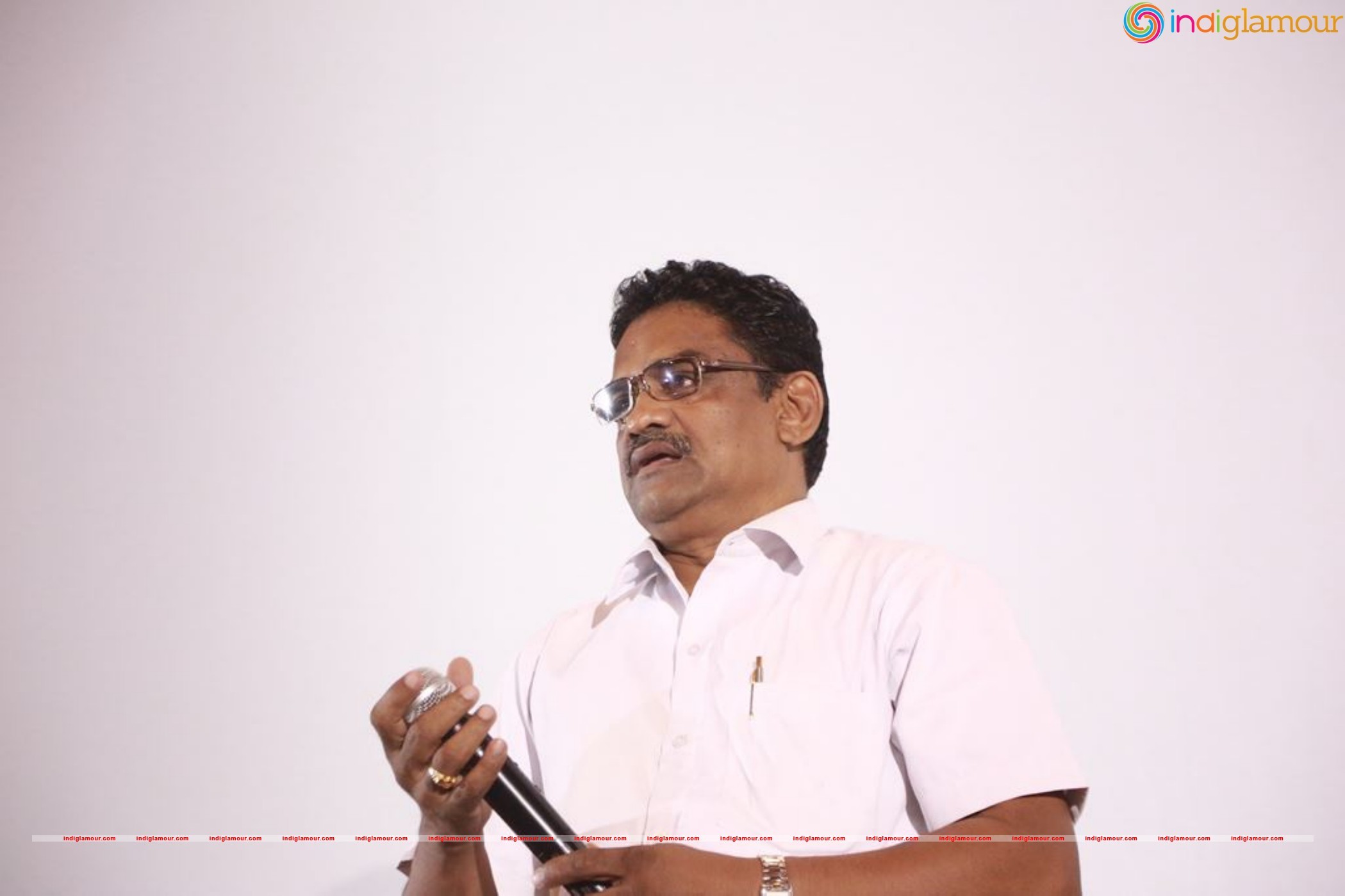 Writer And Director Rathna Kumar Pressmeet Event hd photo