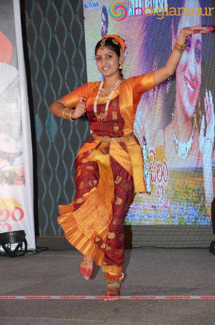 Jeelakarra Bellam Movie Audio Launch Event hd photo