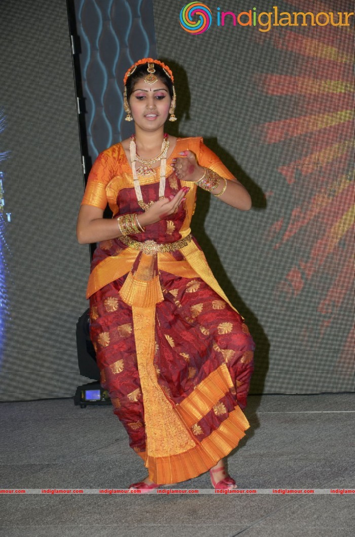 Jeelakarra Bellam Movie Audio Launch Event hd photo