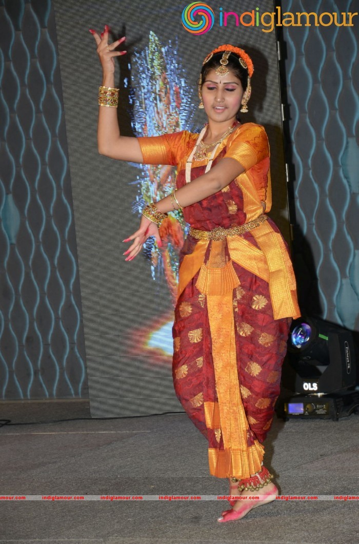 Jeelakarra Bellam Movie Audio Launch Event hd photo