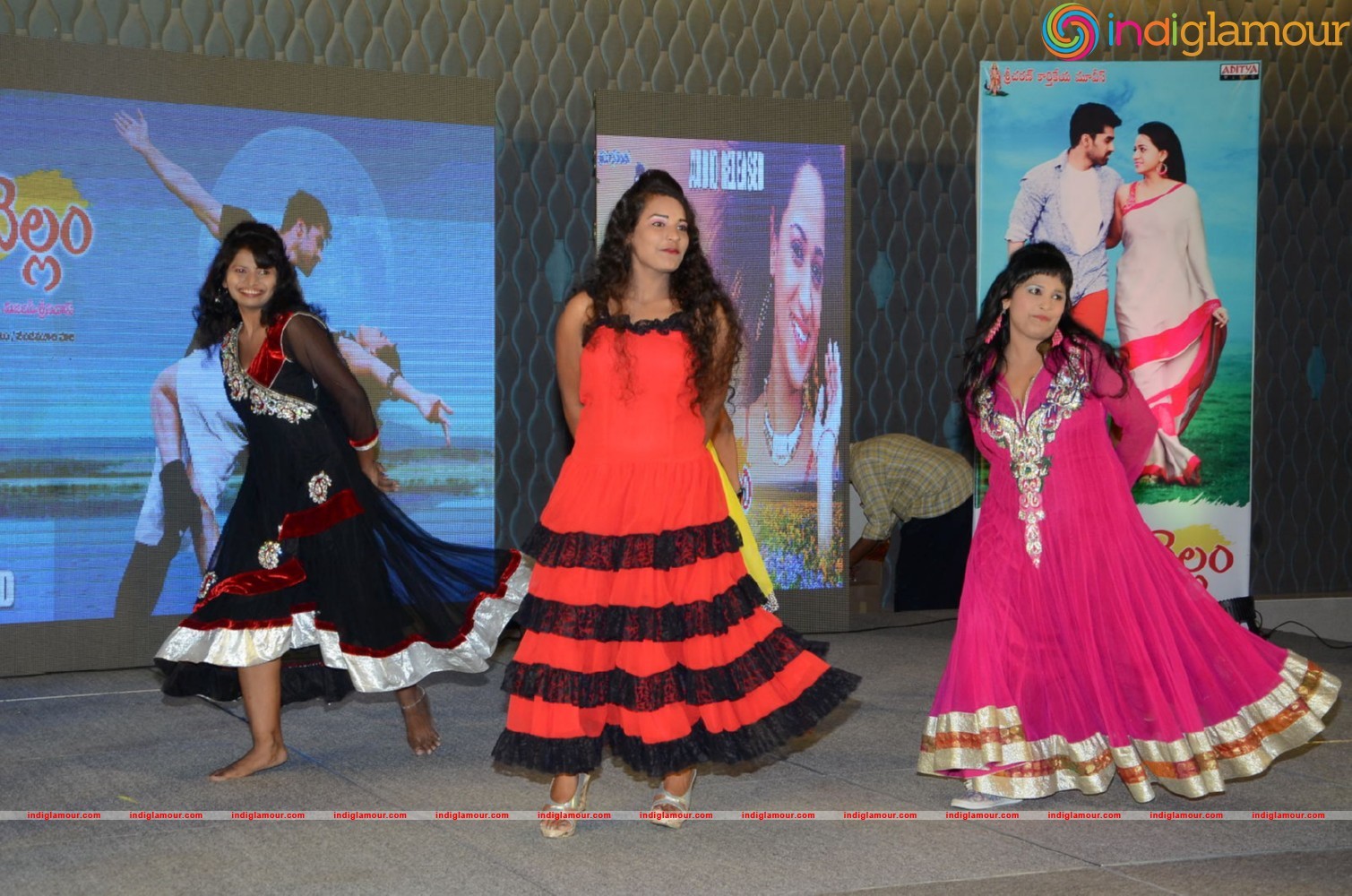 Jeelakarra Bellam Movie Audio Launch Event hd photo