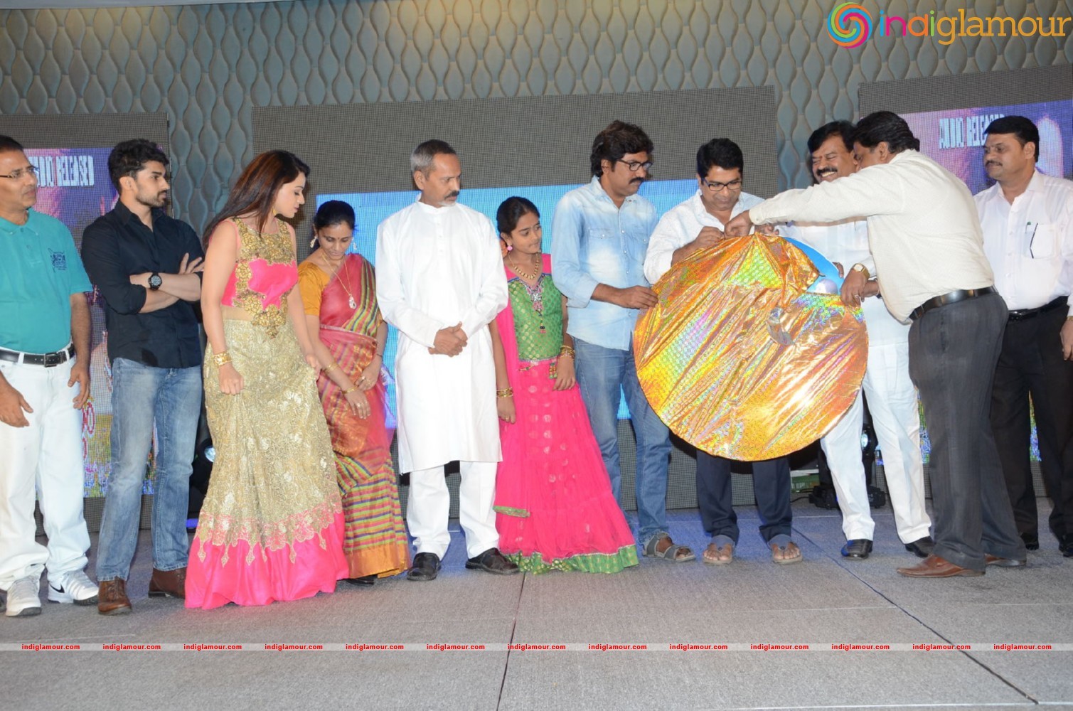 Jeelakarra Bellam Movie Audio Launch Event hd photo