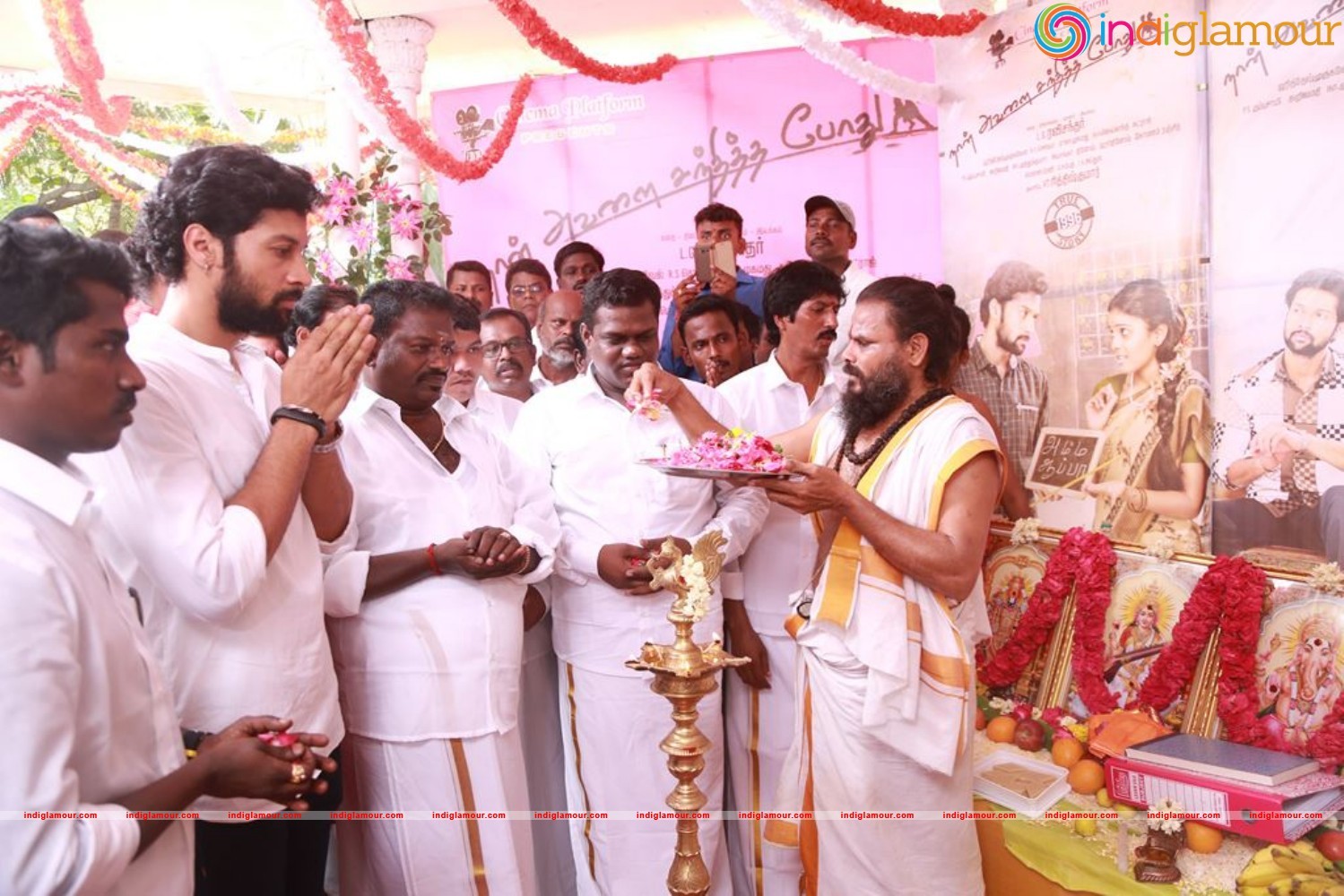 Naan Avalai Sandhitha Pothu Movie Launch Event hd photo
