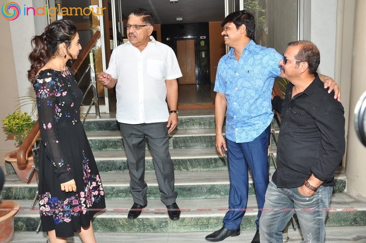 Sarrainodu Press Meet Event hd photo