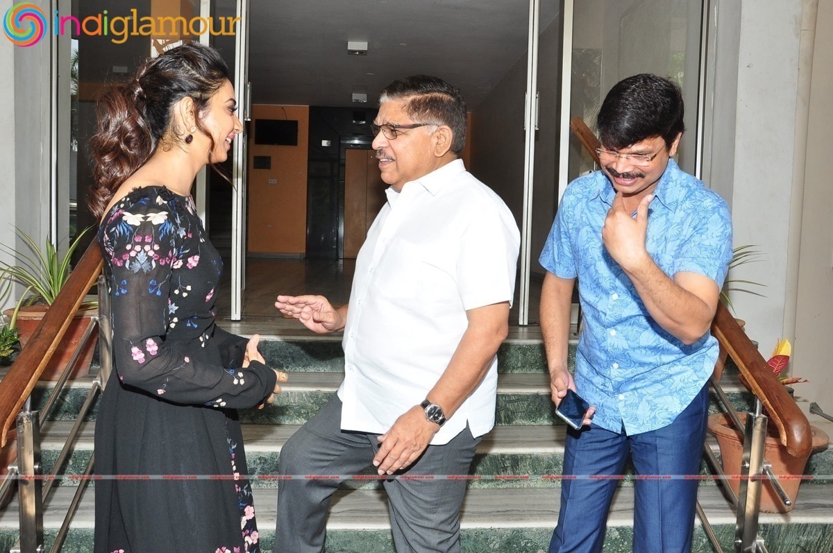 Sarrainodu Press Meet Event hd photo