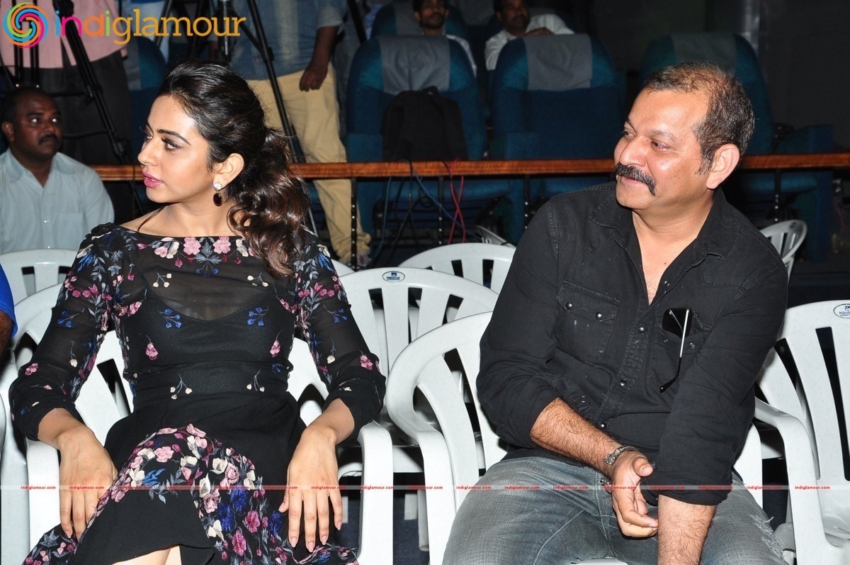 Sarrainodu Press Meet Event hd photo