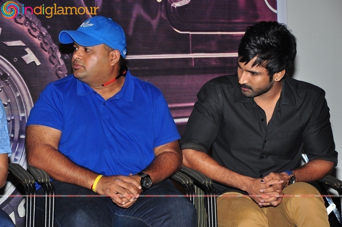 Sarrainodu Press Meet Event hd photo