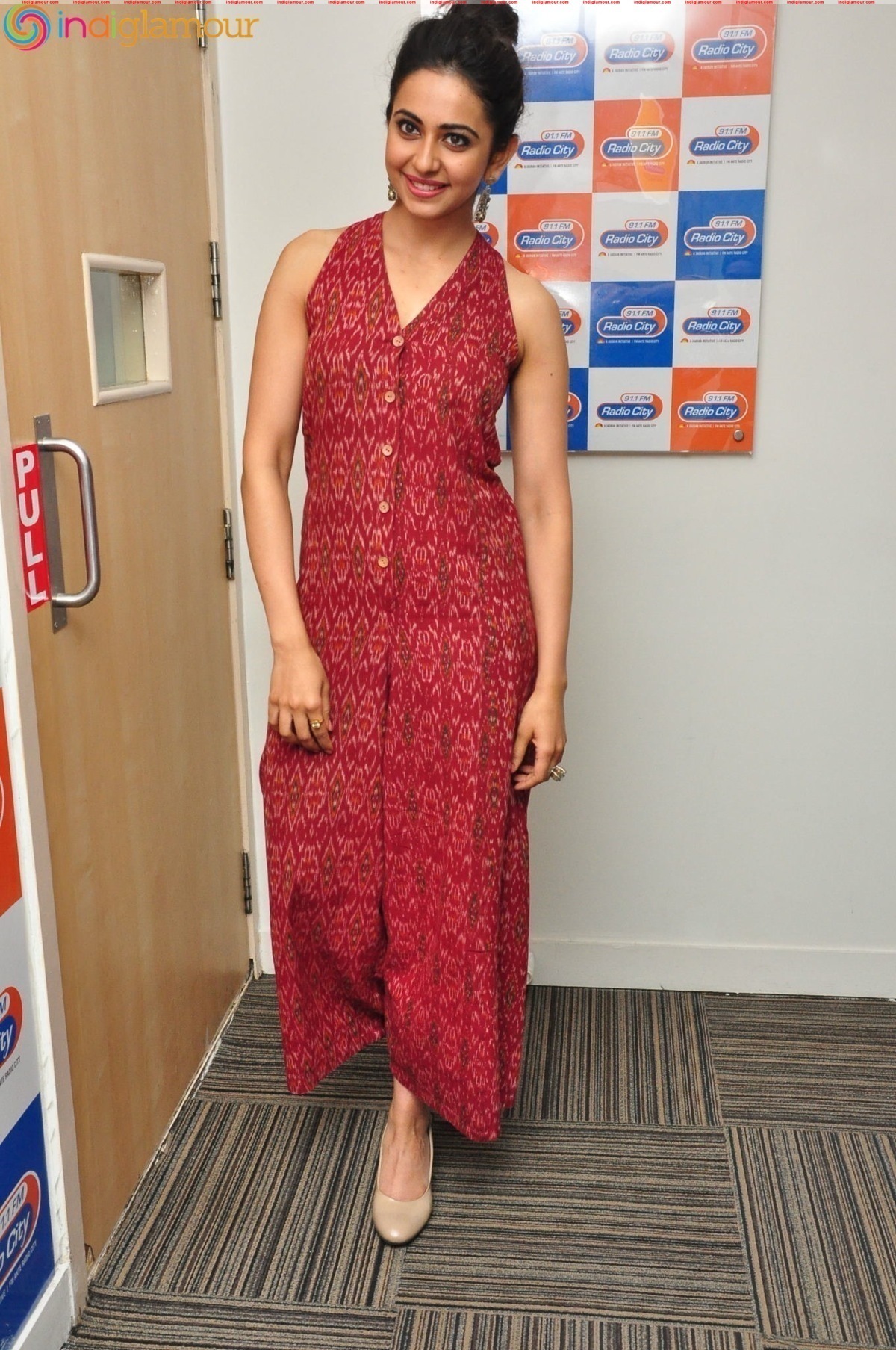Rakul Preet Singh At Radio City Event hd photo