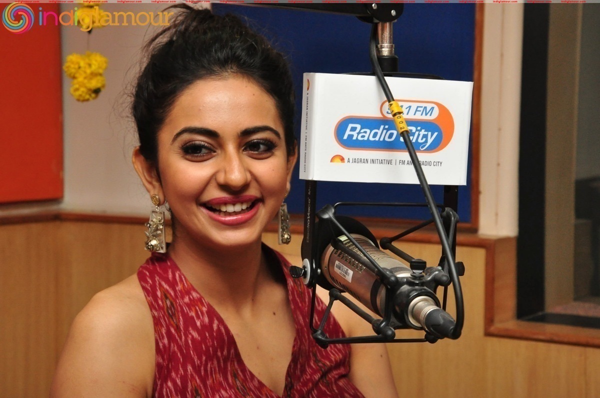 Rakul Preet Singh At Radio City Event hd photo
