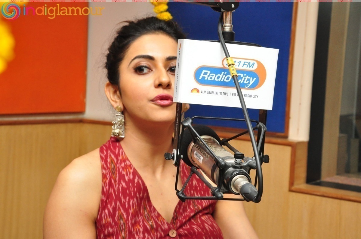 Rakul Preet Singh At Radio City Event hd photo