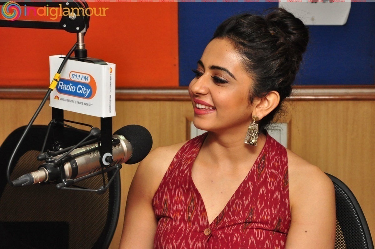 Rakul Preet Singh At Radio City Event hd photo