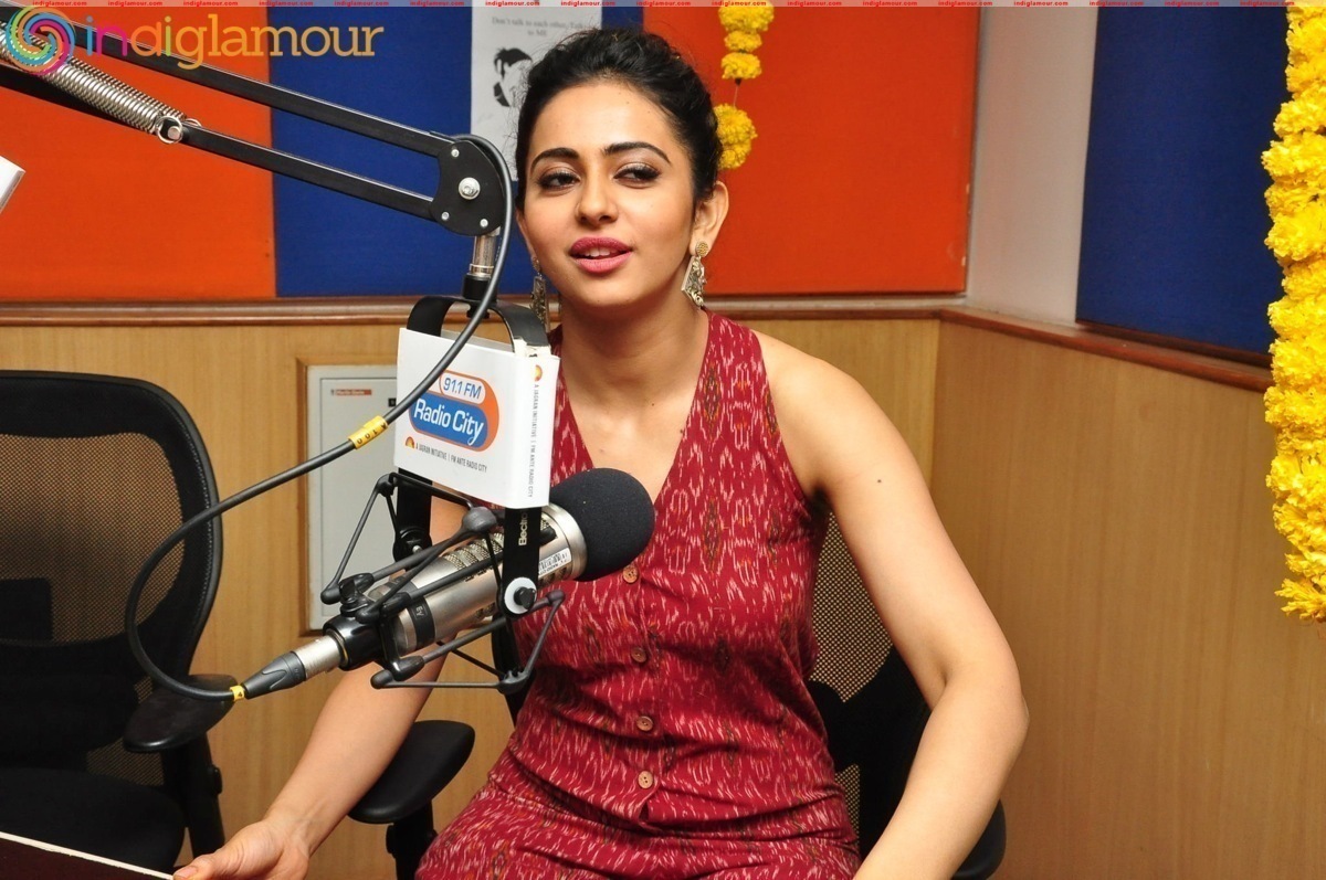 Rakul Preet Singh At Radio City Event hd photo