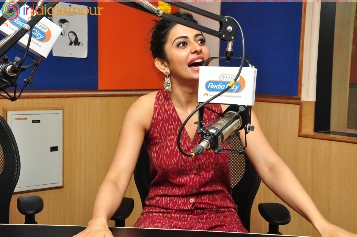 Rakul Preet Singh At Radio City Event hd photo