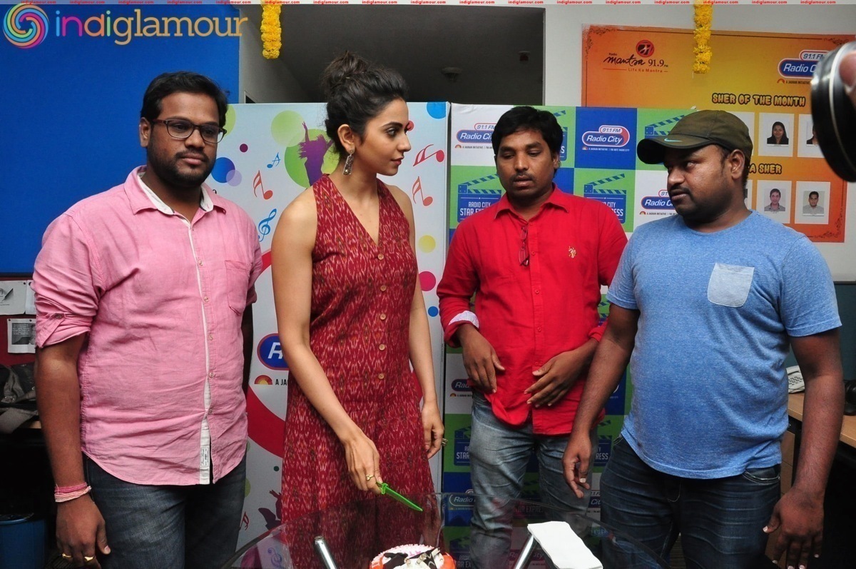 Rakul Preet Singh At Radio City Event hd photo