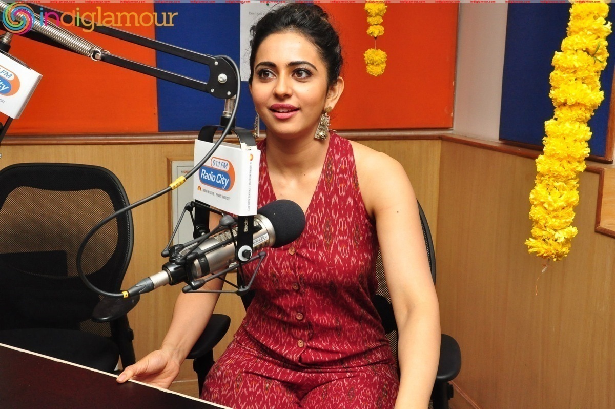 Rakul Preet Singh At Radio City Event hd photo