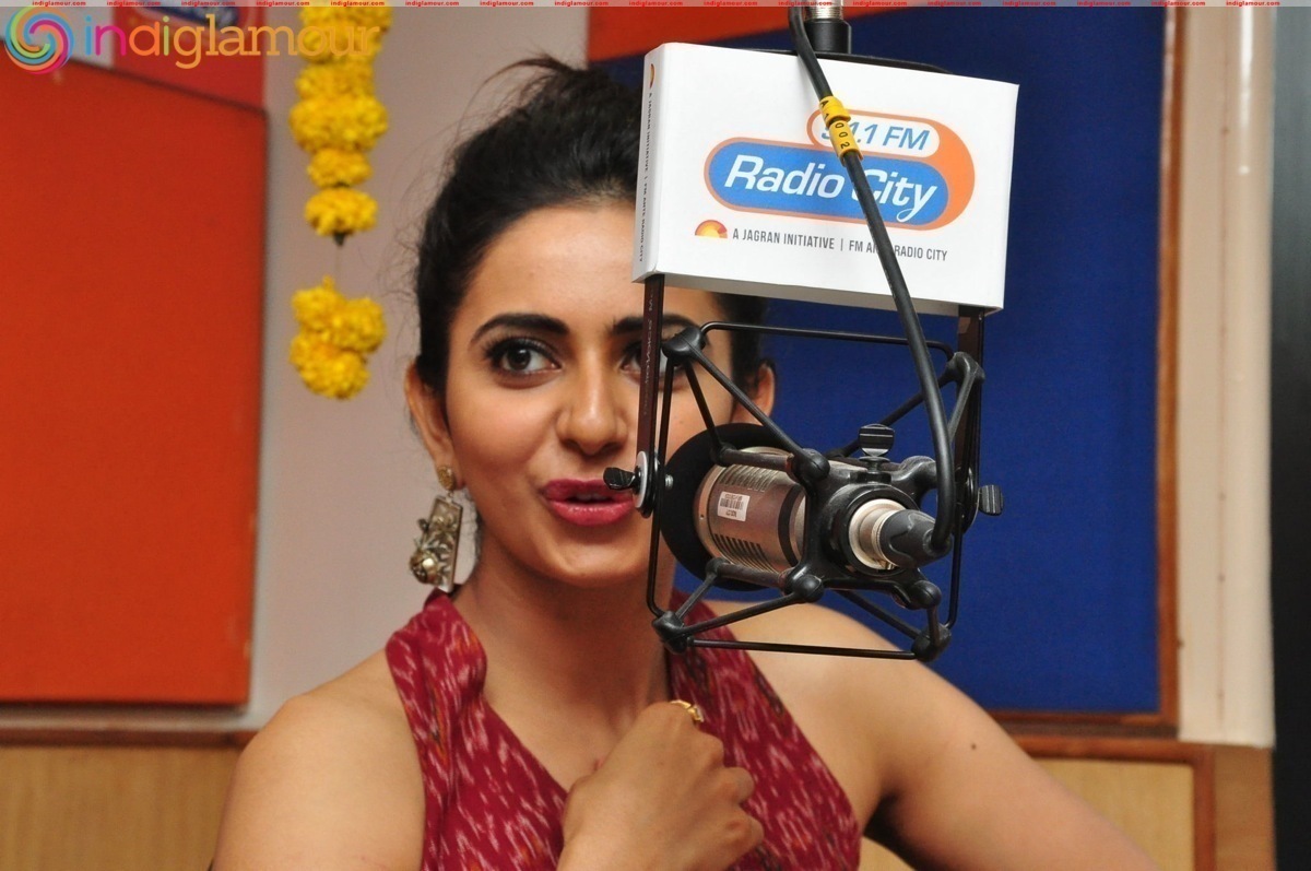 Rakul Preet Singh At Radio City Event hd photo