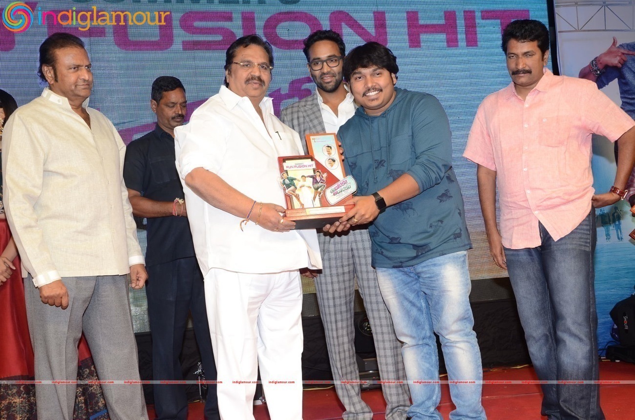 Eedo Rakam Aado Rakam Movie Success Meet Event hd photo