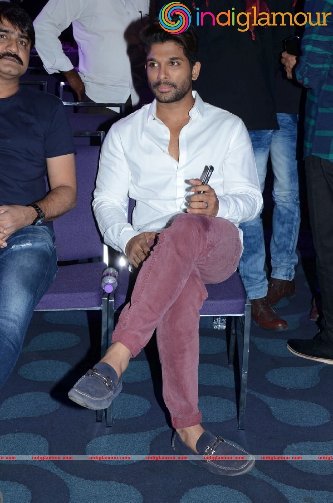 Sarrainodu Movie Succesmeet Photo Gallery Event hd photo