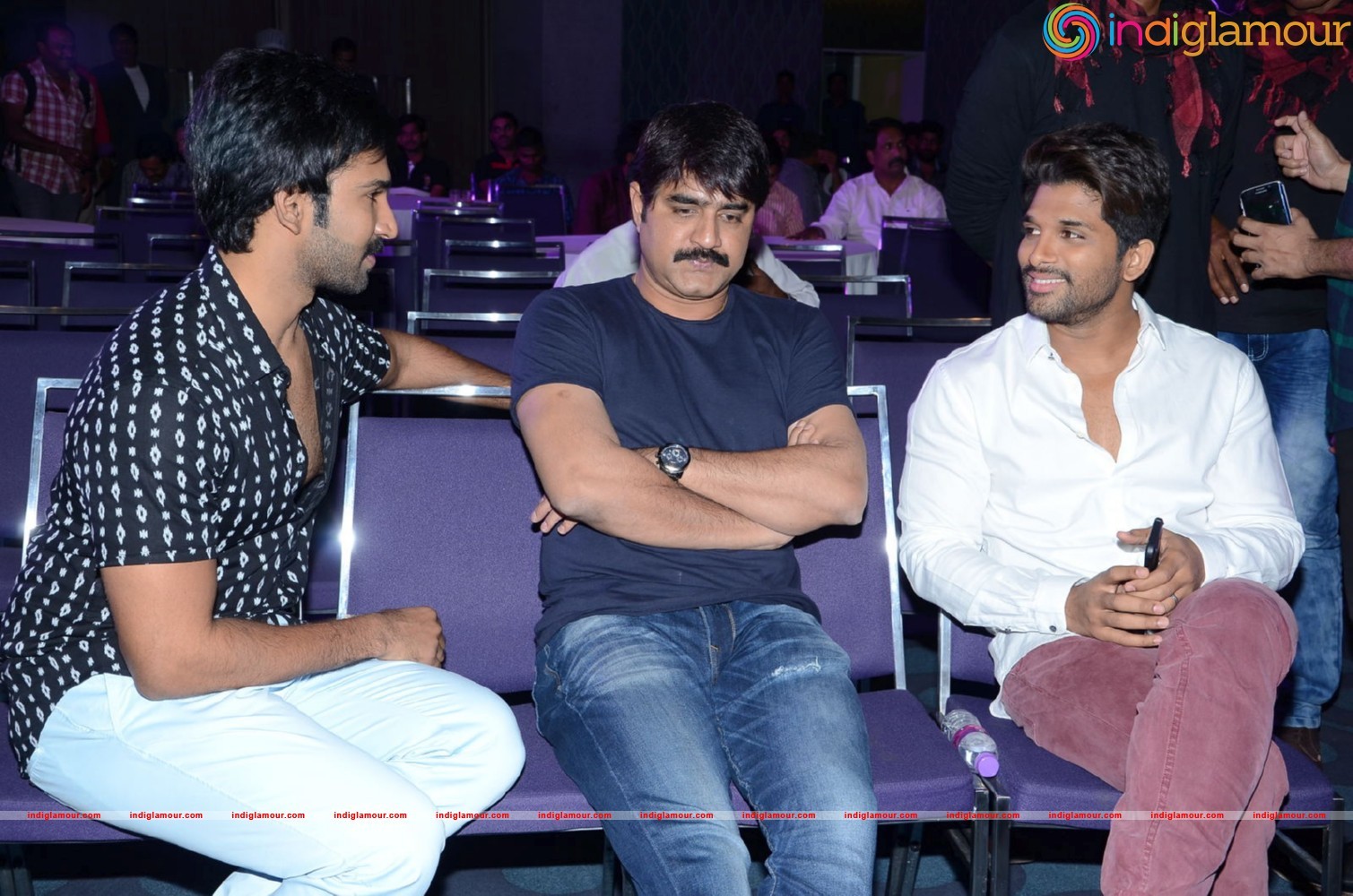 Sarrainodu Movie Succesmeet Photo Gallery Event hd photo