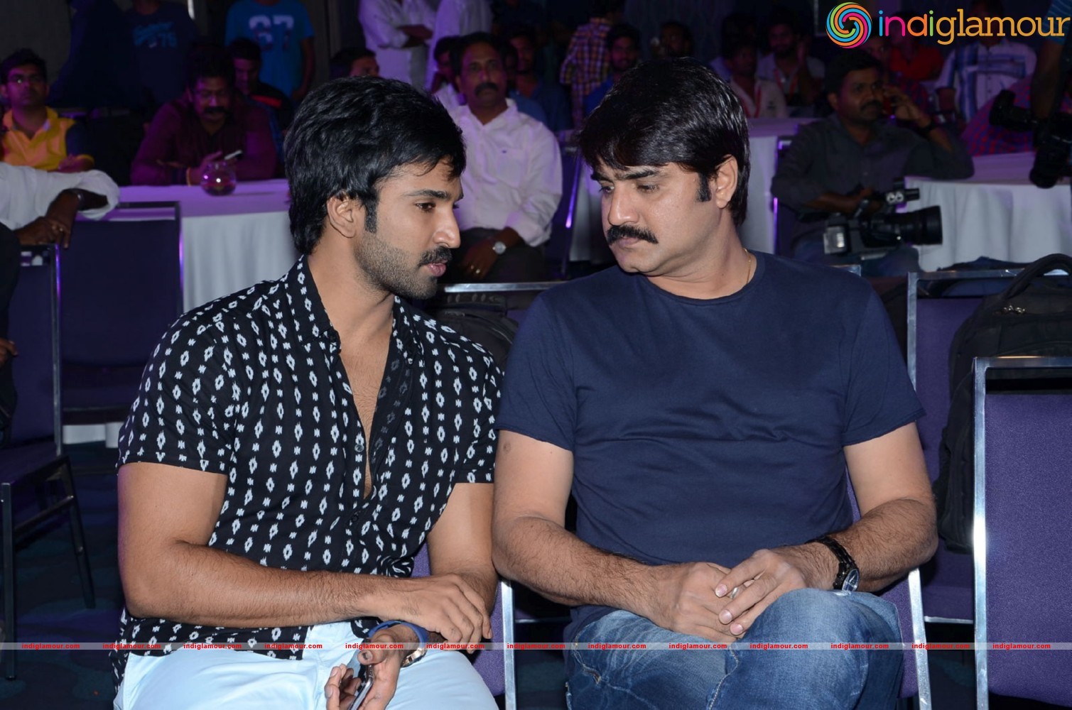 Sarrainodu Movie Succesmeet Photo Gallery Event hd photo