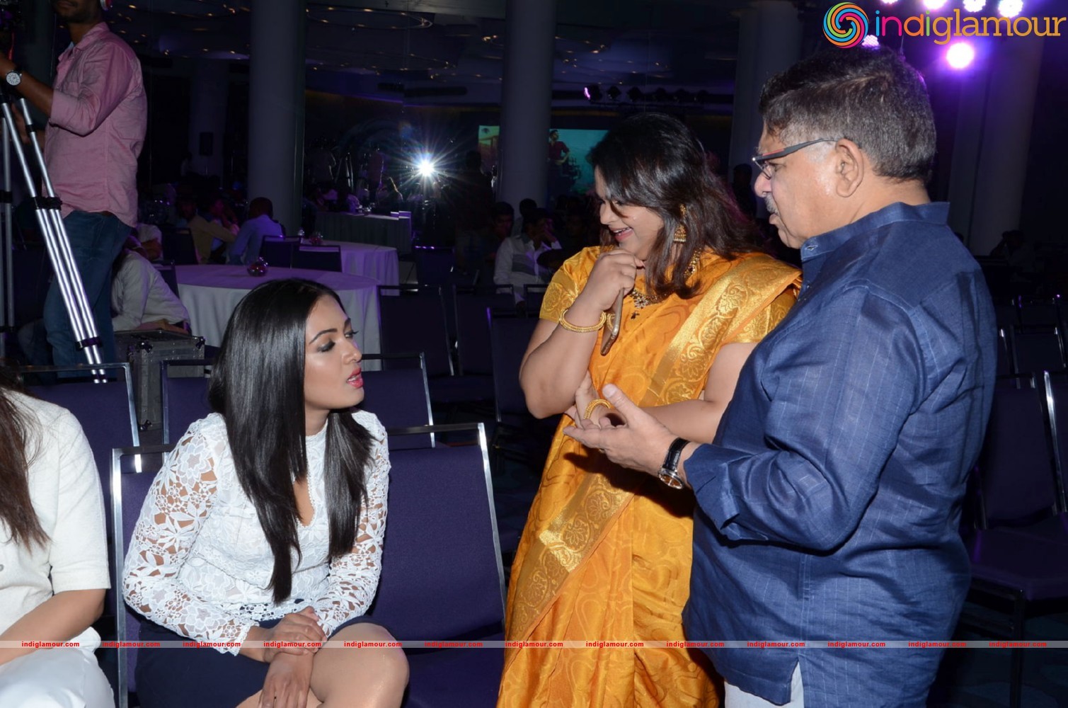 Sarrainodu Movie Succesmeet Photo Gallery Event hd photo