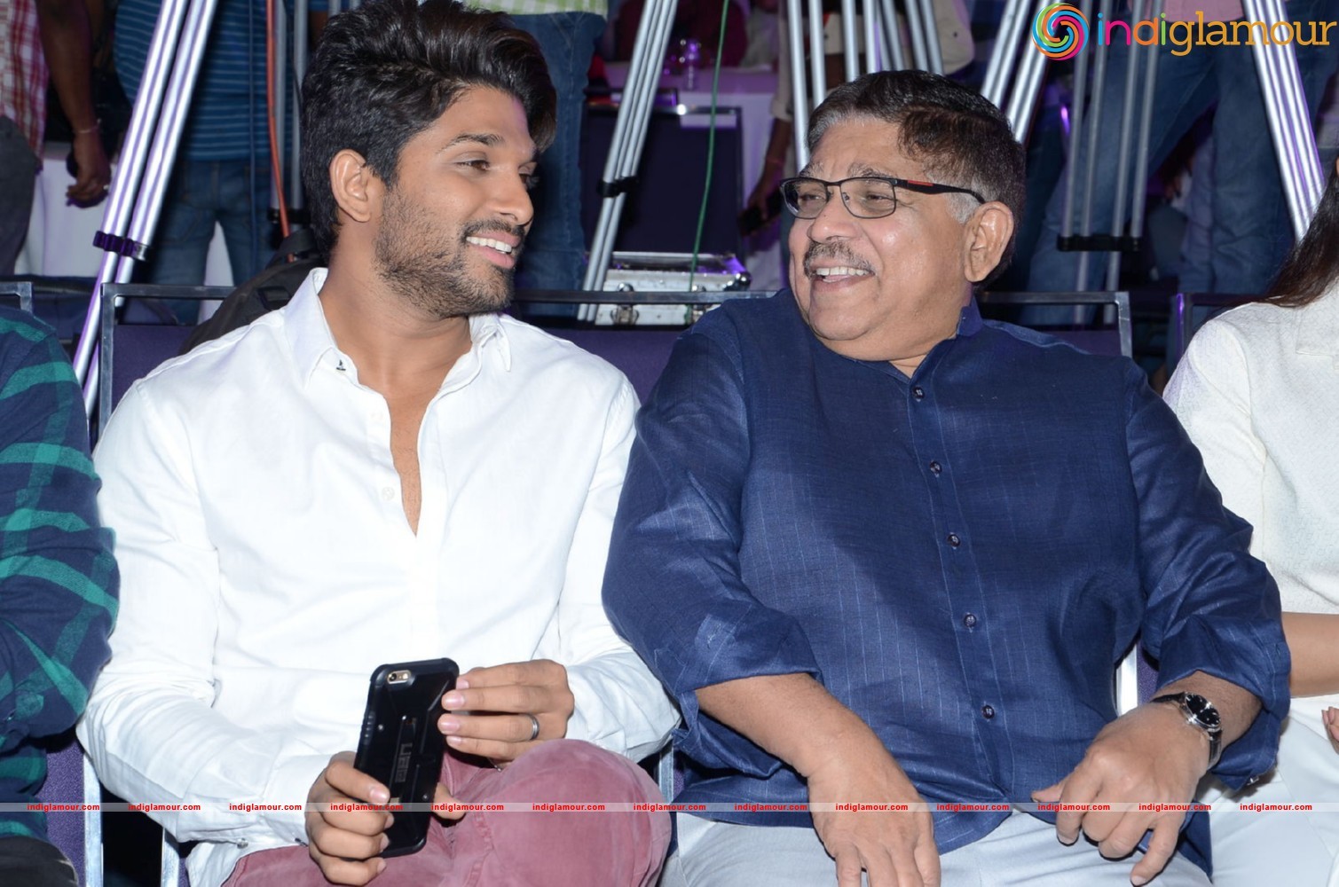 Sarrainodu Movie Succesmeet Photo Gallery Event hd photo