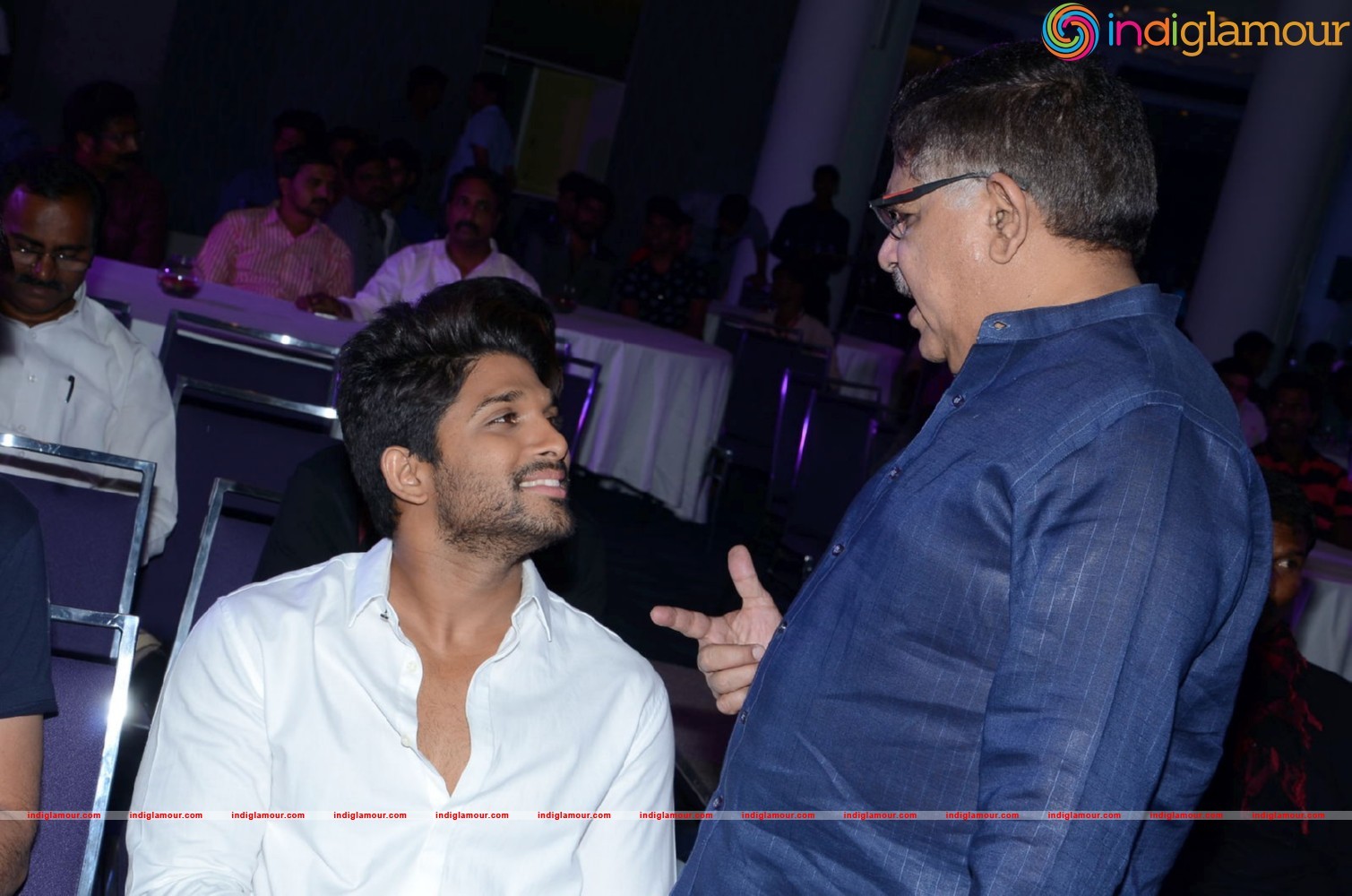 Sarrainodu Movie Succesmeet Photo Gallery Event hd photo