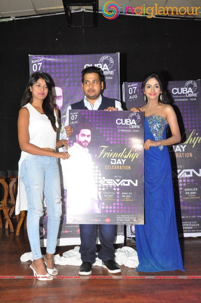 Choclate Boy Freindship Day Event Event hd photo