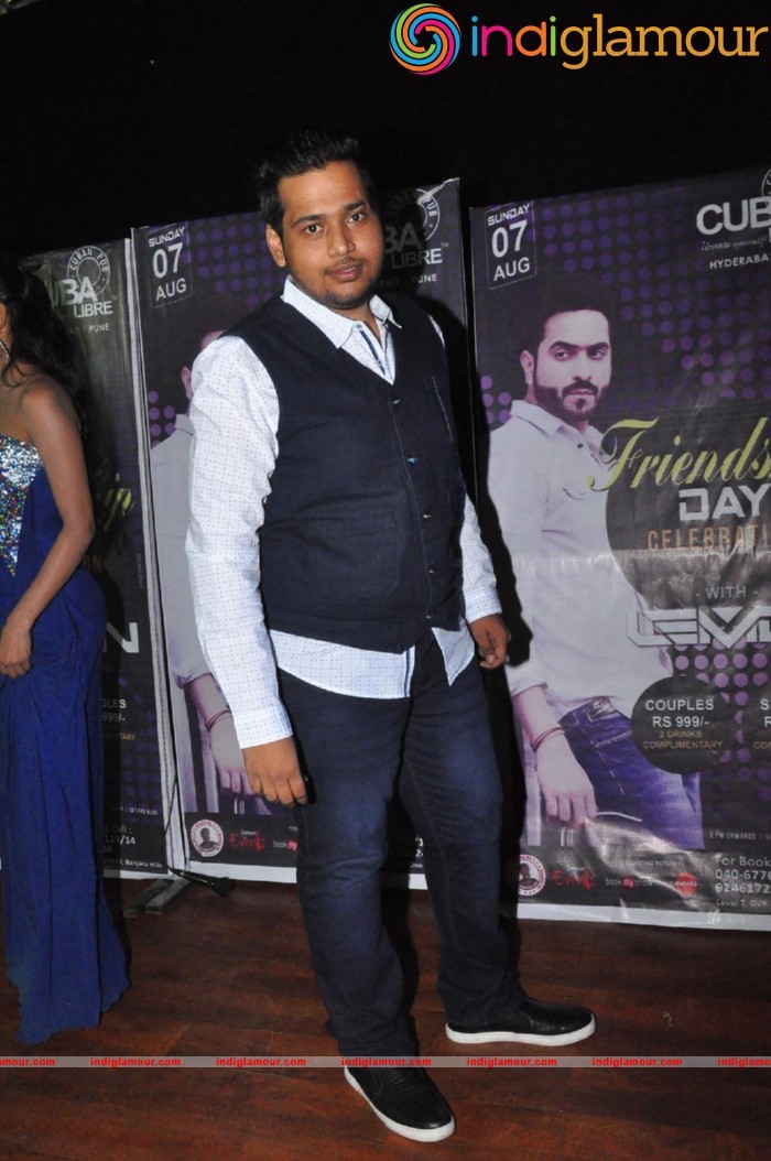 Choclate Boy Freindship Day Event Event hd photo