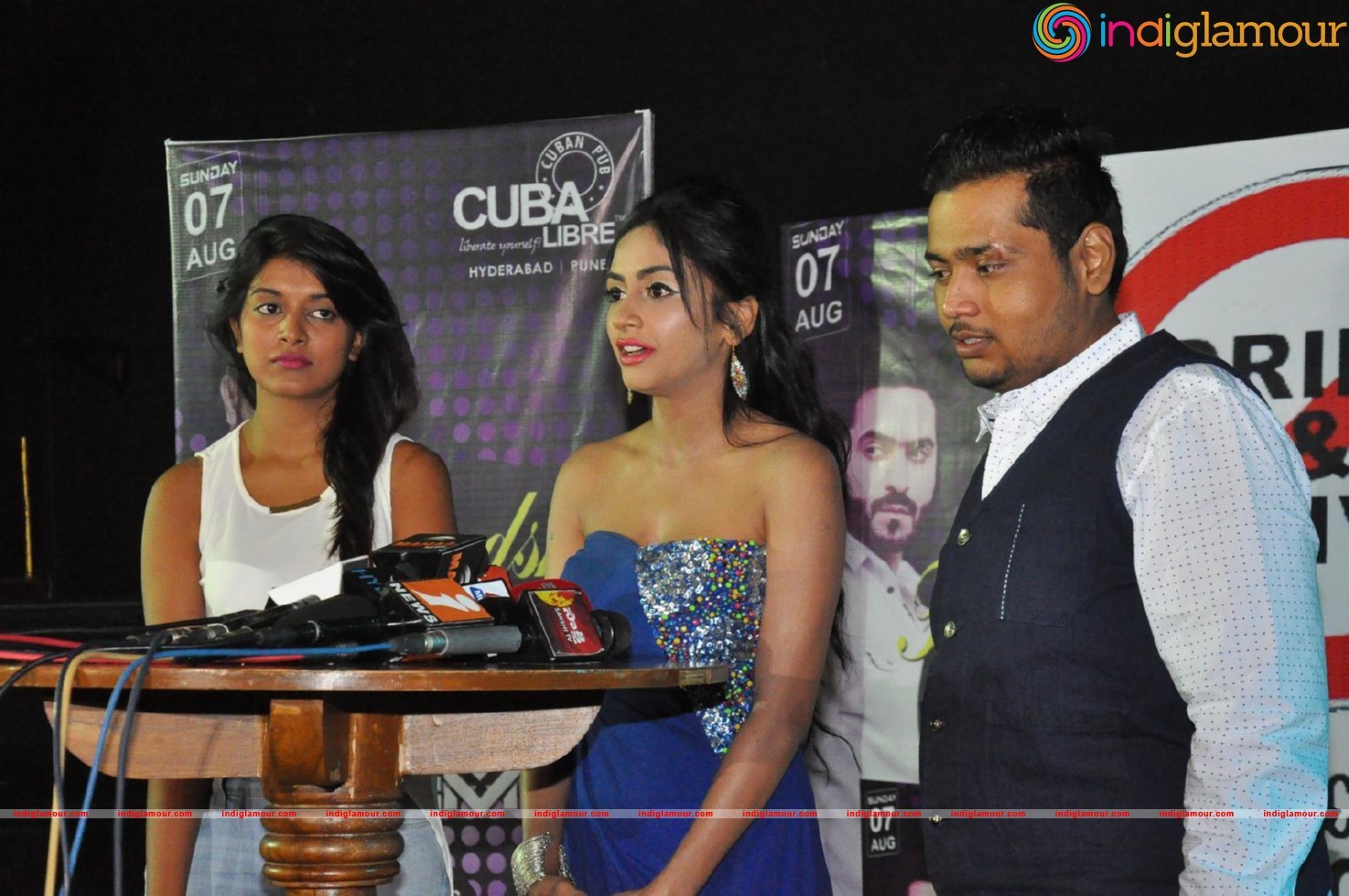 Choclate Boy Freindship Day Event Event hd photo