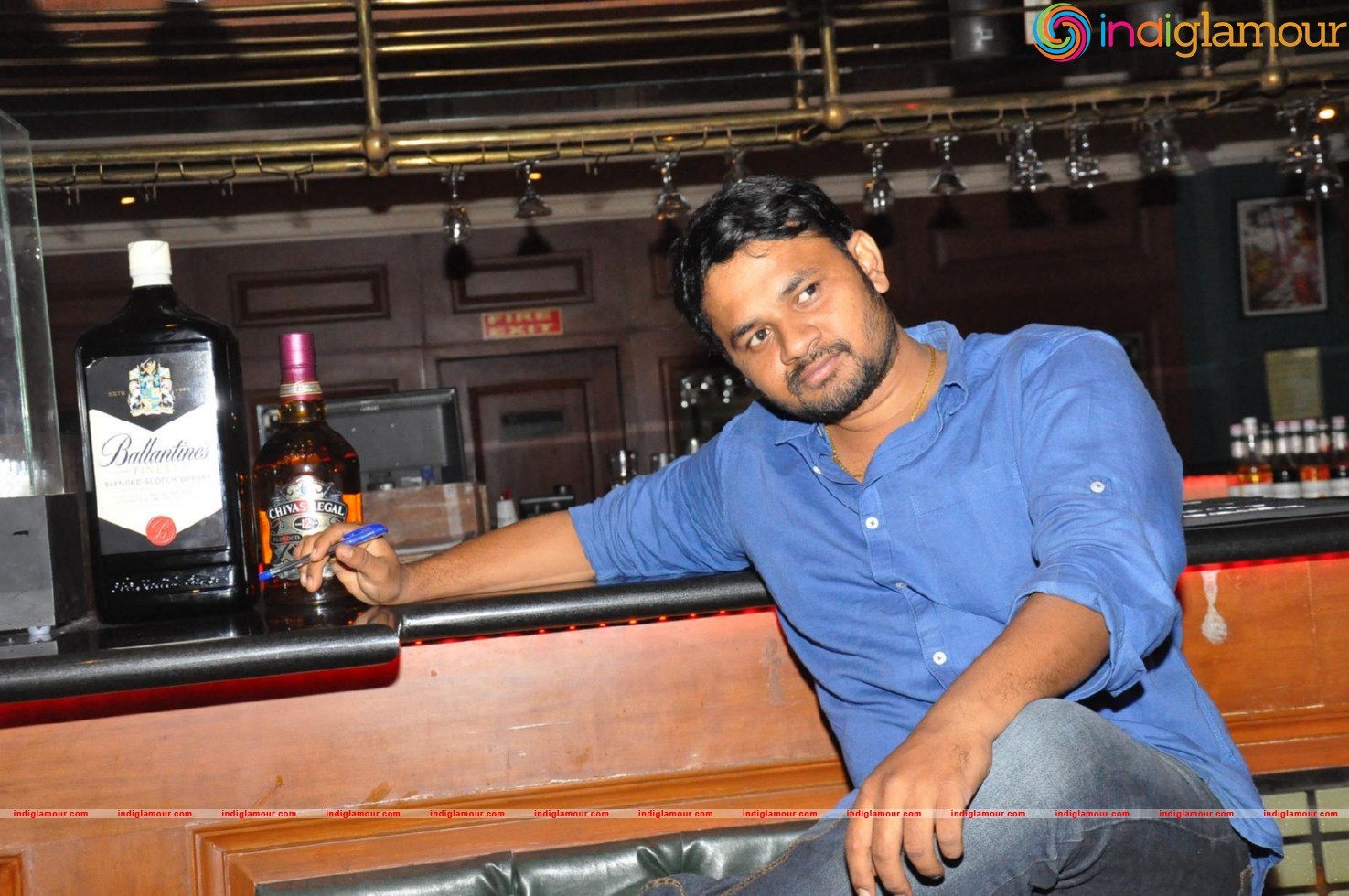 Choclate Boy Freindship Day Event Event hd photo