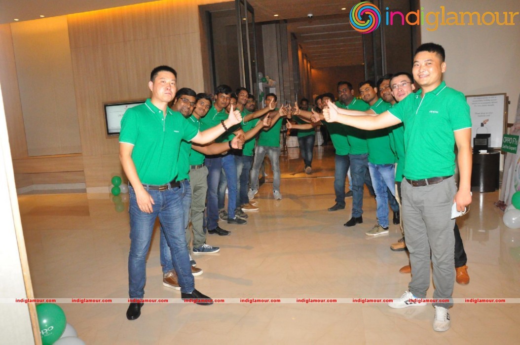 Regina Launches Oppo F1s Phone Event hd photo
