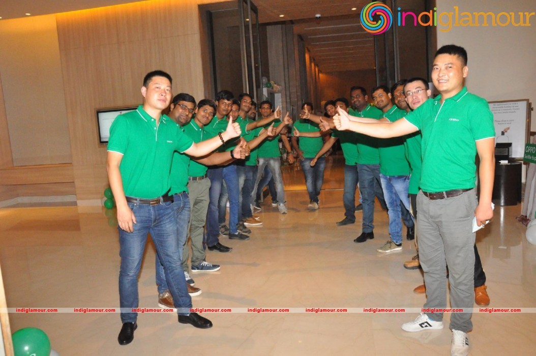 Regina Launches Oppo F1s Phone Event hd photo