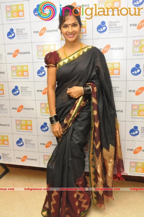 Swapna Madhuri In Mee Mee Celebrations Event hd photo
