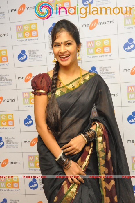 Swapna Madhuri In Mee Mee Celebrations Event hd photo