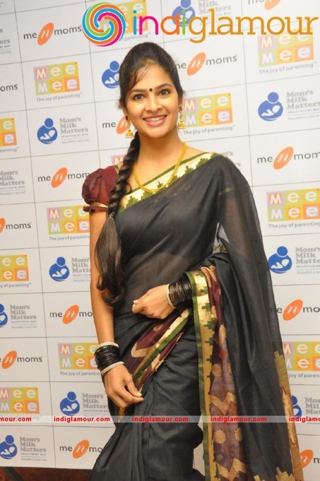 Swapna Madhuri In Mee Mee Celebrations Event hd photo