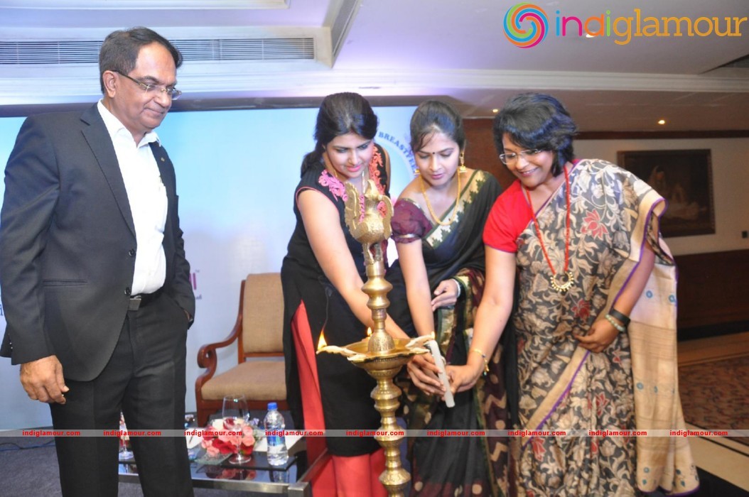 Swapna Madhuri In Mee Mee Celebrations Event hd photo