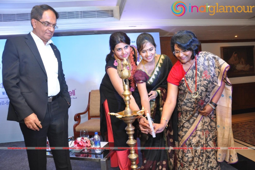 Swapna Madhuri In Mee Mee Celebrations Event hd photo