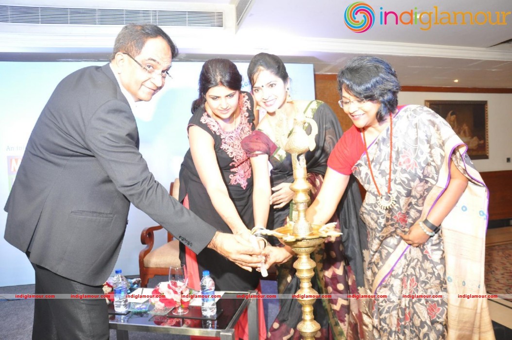 Swapna Madhuri In Mee Mee Celebrations Event hd photo