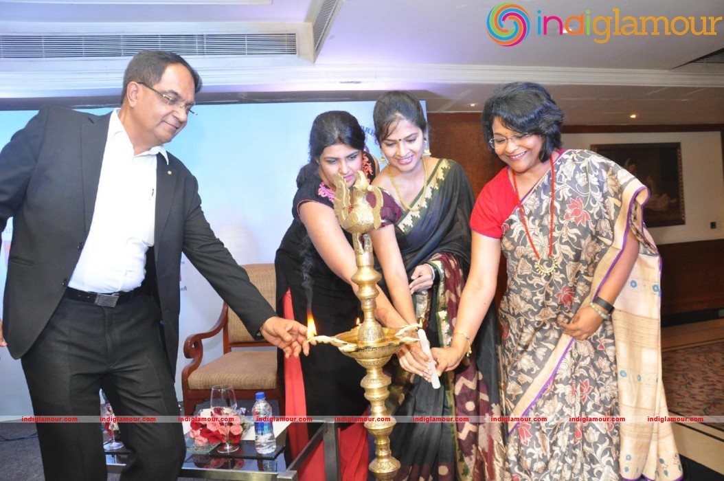 Swapna Madhuri In Mee Mee Celebrations Event hd photo