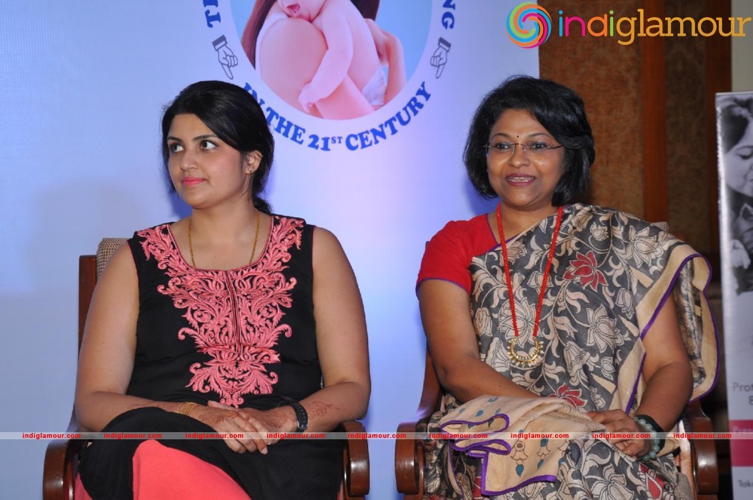 Swapna Madhuri In Mee Mee Celebrations Event hd photo
